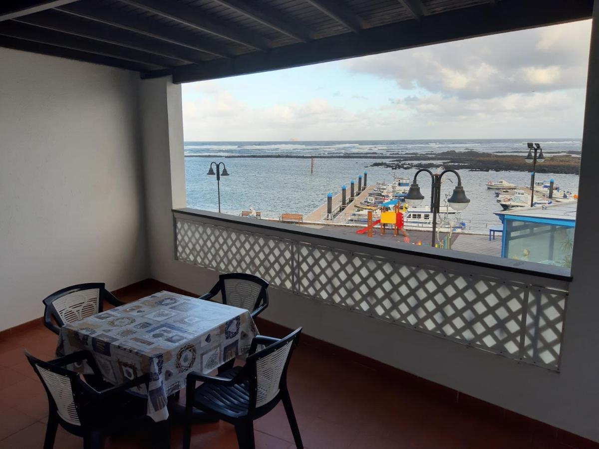 דירות Orzola Frente Al Mar מראה חיצוני תמונה
